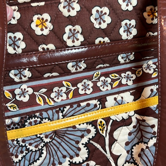 Vera Bradley quilted fabric tote, shoulder bag, patent leather trim. Like new. - Picture 6 of 17